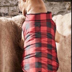 HOTEL DOGGY Red and Black Plaid Dog Vest COAT SIZE LARGE NWT